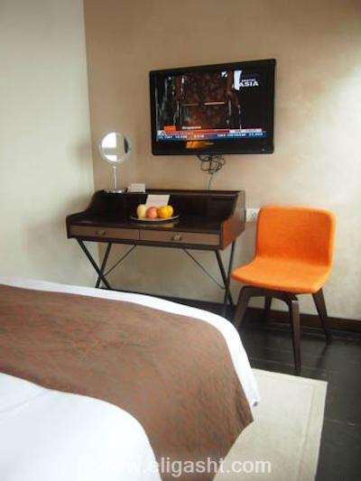 ناومی لیورا