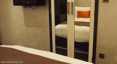 ناومی لیورا