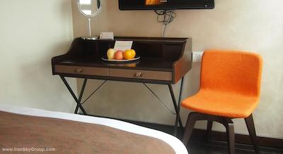 ناومی لیورا