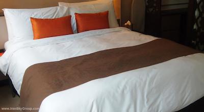 ناومی لیورا