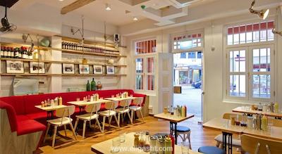 ناومی لیورا