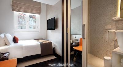 ناومی لیورا