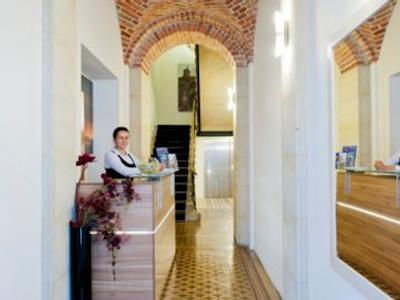 پرگامین اپارتهتل