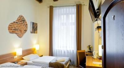 پرگامین اپارتهتل