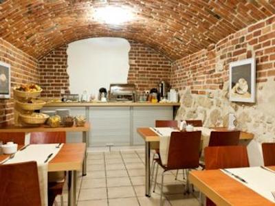 پرگامین اپارتهتل