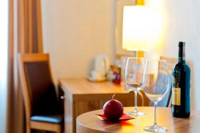 پرگامین اپارتهتل