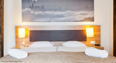 پرگامین اپارتهتل