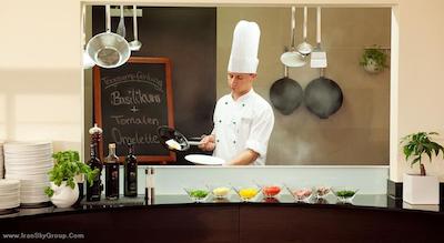 ان اچ کالکشن برلین میته ام چکپوینت چارلی