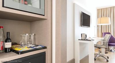 ان اچ کالکشن برلین میته ام چکپوینت چارلی