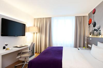 ان اچ کالکشن برلین میته ام چکپوینت چارلی