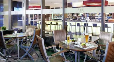 ان اچ کالکشن برلین میته ام چکپوینت چارلی