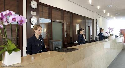 ان اچ کالکشن برلین میته ام چکپوینت چارلی