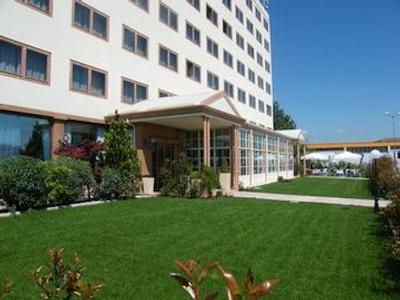 اس اچ جی هتل ساتولو ورونا