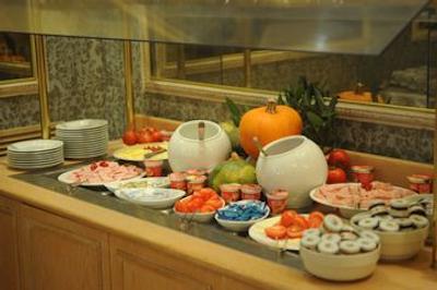 اس اچ جی هتل ساتولو ورونا