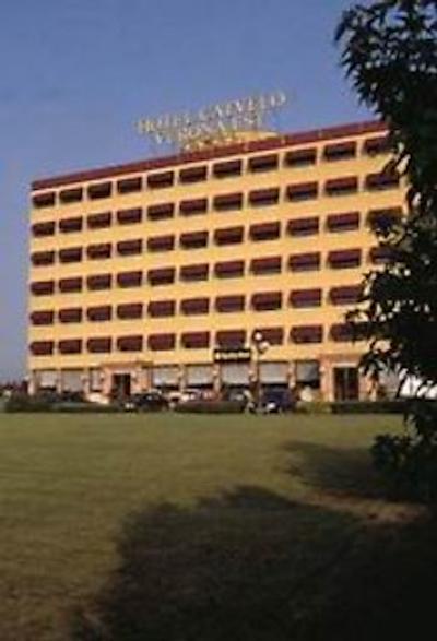 اس اچ جی هتل ساتولو ورونا