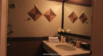 آچیلیون هتل