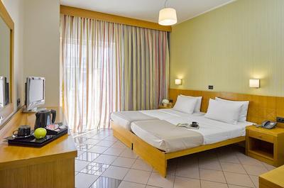 آچیلیون هتل