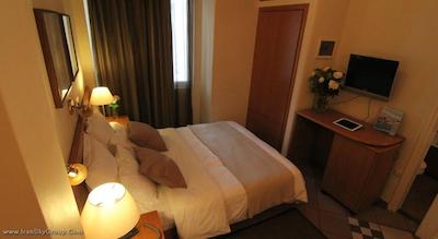 آچیلیون هتل