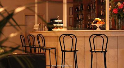 آچیلیون هتل