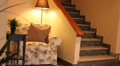 آچیلیون هتل