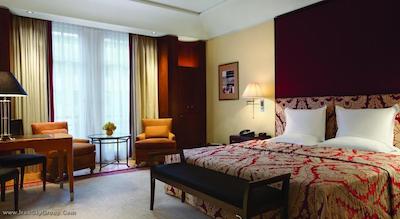 ادلون کمپینسکی