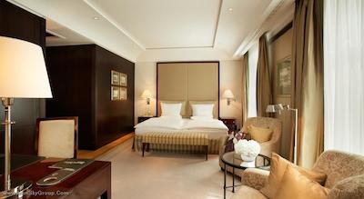 ادلون کمپینسکی