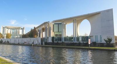 ادلون کمپینسکی