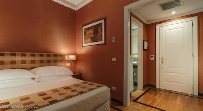 گرند هتل آدریاتیکو