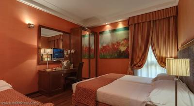 گرند هتل آدریاتیکو