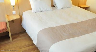 آیبیس وارشاوا سنتروم