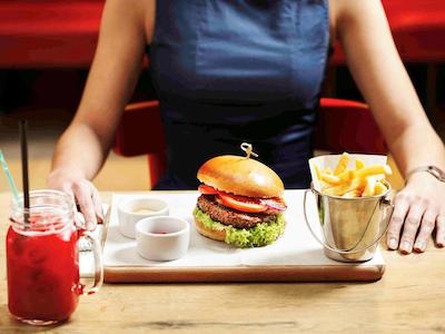 آیبیس وارشاوا سنتروم