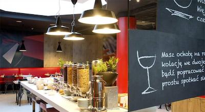 آیبیس وارشاوا سنتروم