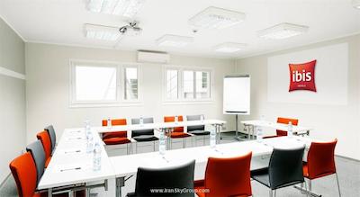 آیبیس وارشاوا سنتروم