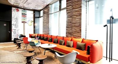 آیبیس وارشاوا سنتروم