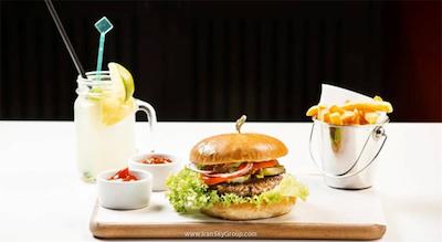 آیبیس وارشاوا سنتروم