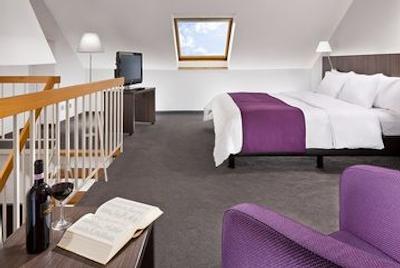 مرکور دوسلدرف هافن