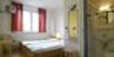 ای اند او برلین میت