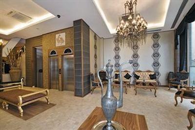 کامر سوئیتس اند هتل