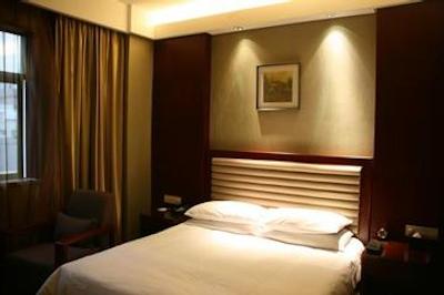 کامر سوئیتس اند هتل