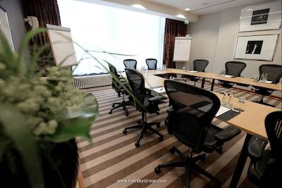 موندیال ام دم کلن ام گالری بای سوفیتل