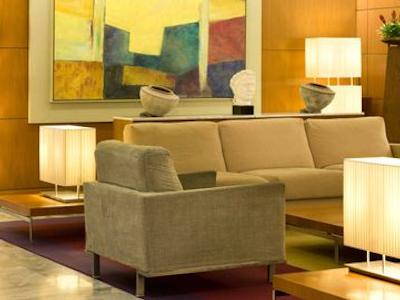 موندیال ام دم کلن ام گالری بای سوفیتل