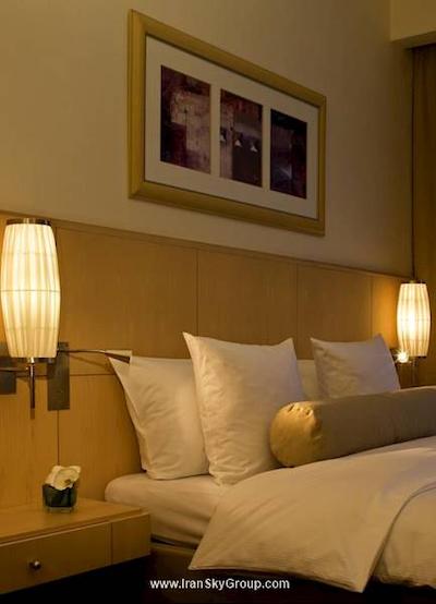 موندیال ام دم کلن ام گالری بای سوفیتل