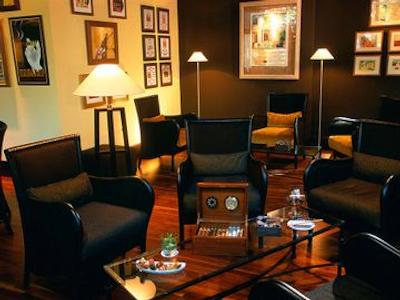 موندیال ام دم کلن ام گالری بای سوفیتل