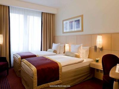 موندیال ام دم کلن ام گالری بای سوفیتل