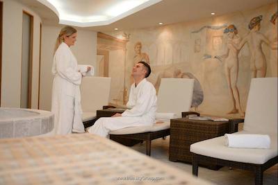 موندیال ام دم کلن ام گالری بای سوفیتل