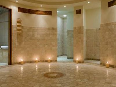 موندیال ام دم کلن ام گالری بای سوفیتل