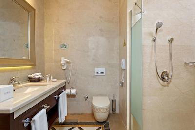 گورال پرمیر بلک