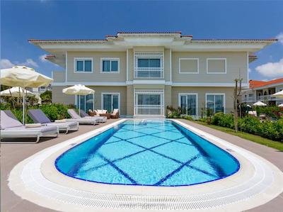 گورال پرمیر بلک