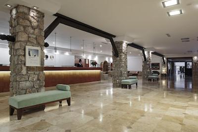 مارتی ریزورت دلوکس