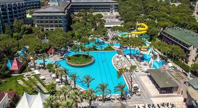 پاپیلون ایسچا هتل